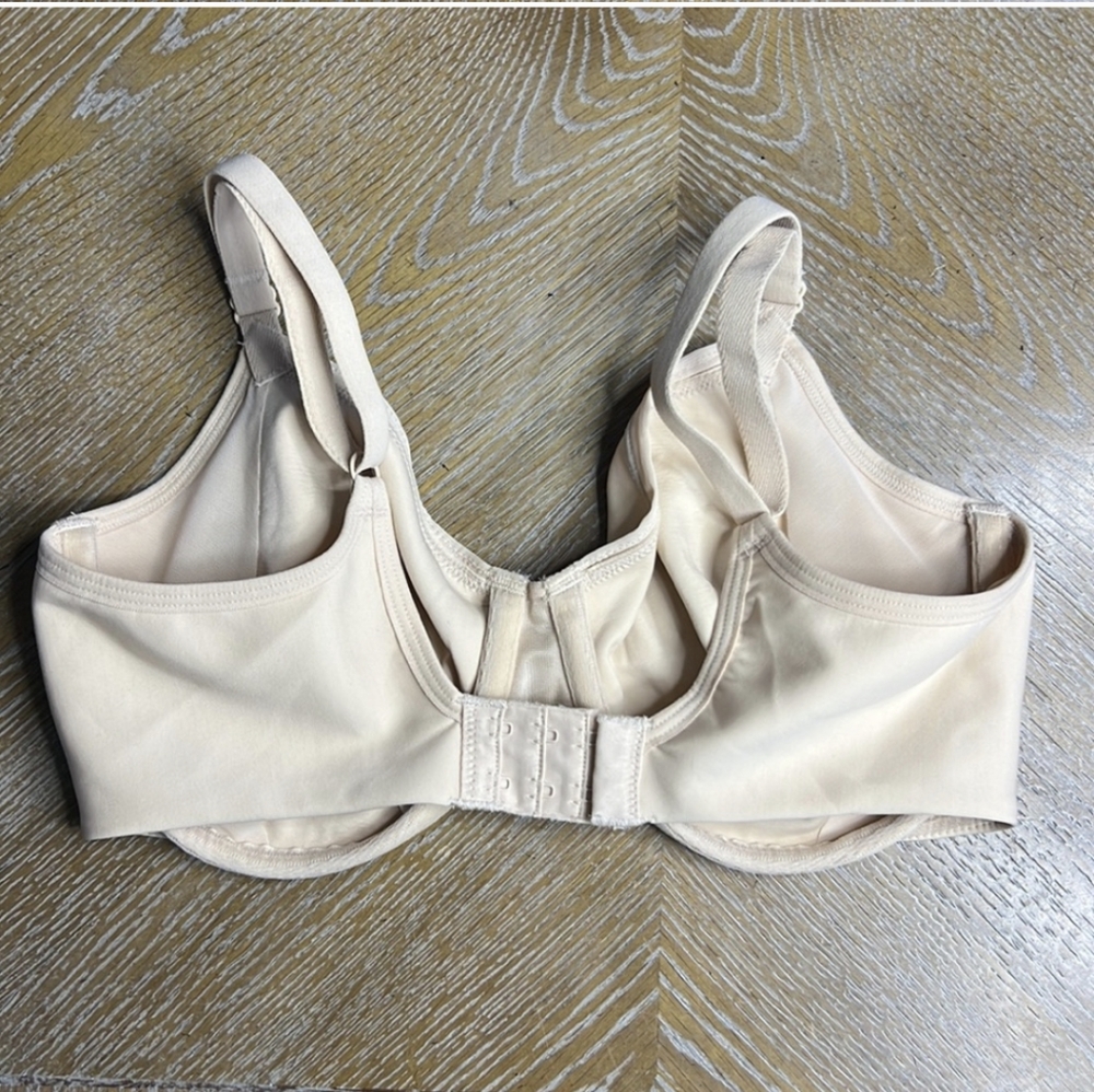Wacoal Classic Reinvention 855263 full coverage Unlined Bra Nude 32DD - Picture 4 of 9